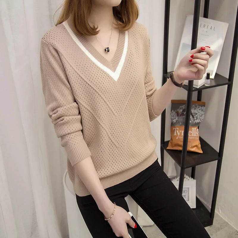 2018 Autumn New Sweaters Women Pullovers Slim Warm Hollow Sweaters Women Loose Knitted Sweater Female V-neck Small Fresh Sweater 2018 Autumn New Sweaters Women Pullovers Slim Warm Hollow Sweaters Women Loose Knitted Sweater Female V-neck Small Fresh Sweater
