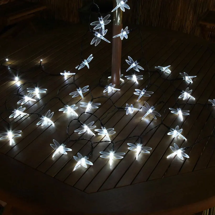 dragonfly-christmas-lights-outdoor