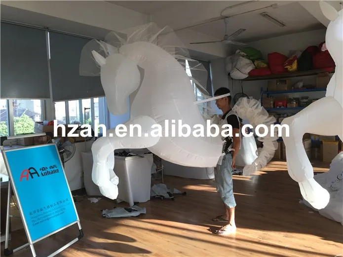 inflatable horse (9)