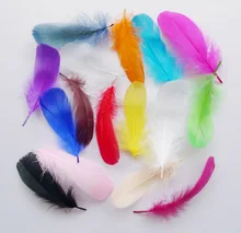 Cores misturadas 200 pcs 12-20 cm Flutuante chapéu de plumas de Penas de Ganso para o artesanato DIY Brincos Jóias Acessórios decorações plumas
