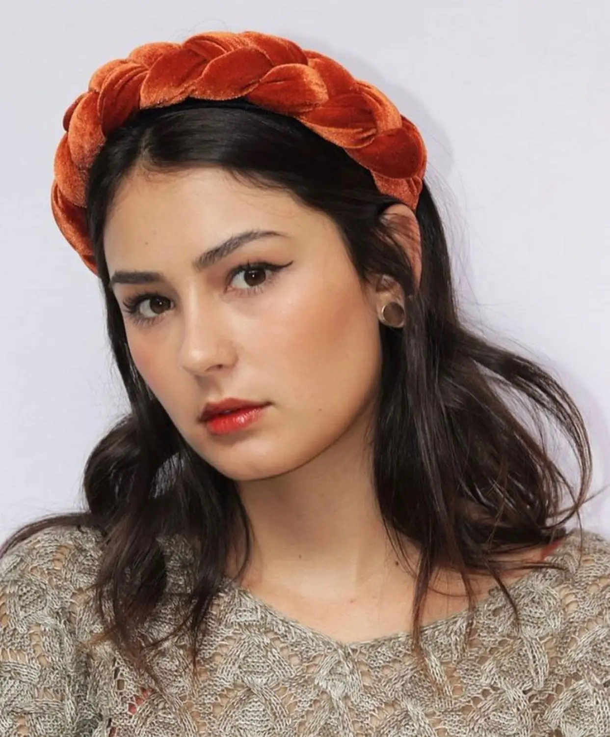 

2019 New Velvet Hairband For Women Ladies Headband Solid Color Braid Hair Loop Retro Headwear Female Hair Accessories