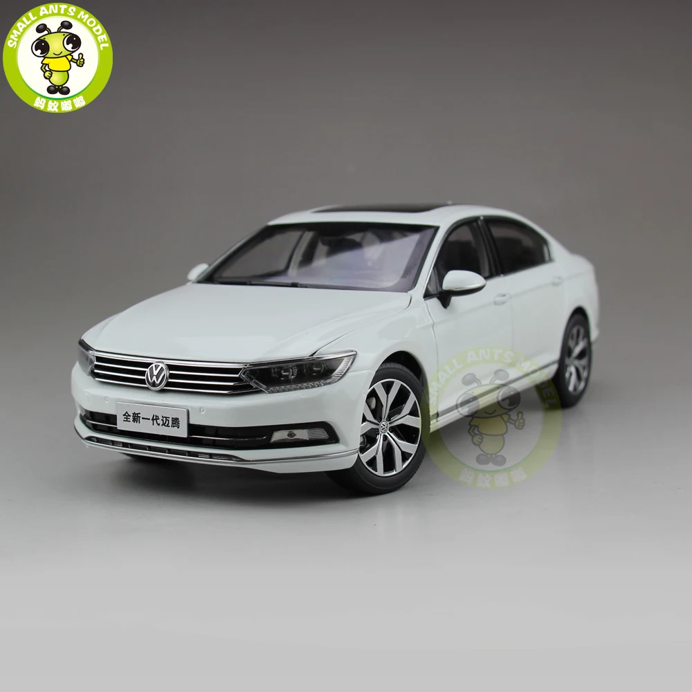 1/18 FAW Passat B8 Magotan литая под давлением Модель автомобиля игрушки День рождения девочки мальчика подарок коллекционирование, хобби белый