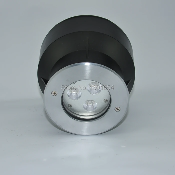 underwater light14.jpg