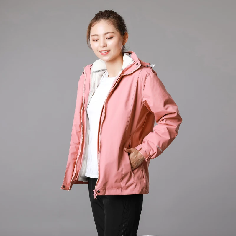 

New Women's 3in1 Hiking Camping Climbing Outdoor Sport Softshell Jackets Female Windbreaker Trekking Fishing Jackets Tactical
