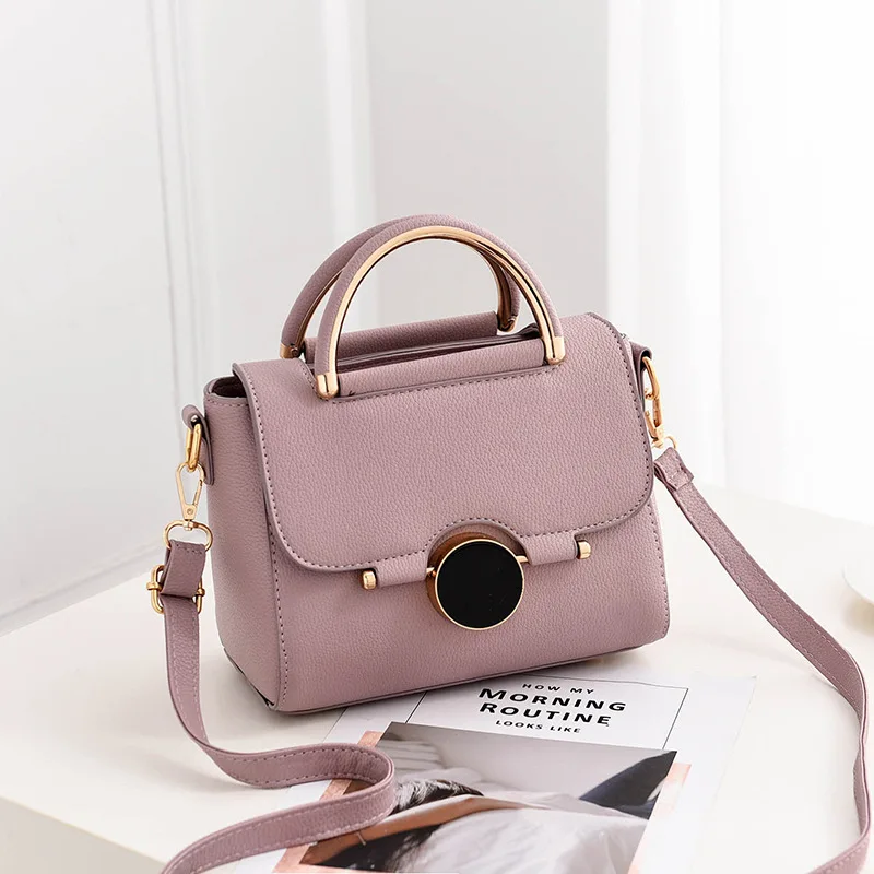 

Women's bag 2018 autumn new Small square package Korean version of Pure color Lady crossbody simple latch bag a hair generation