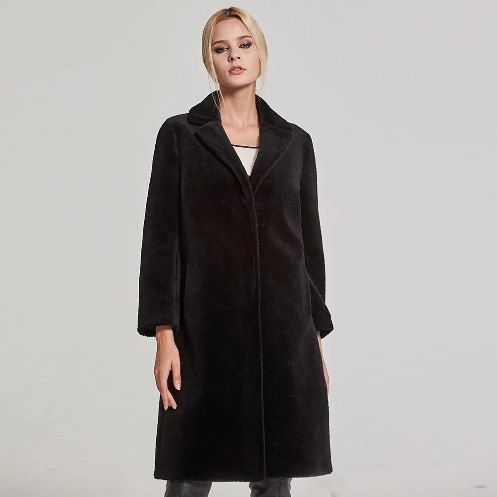 Fur Story Women's Real Fur Coat Sheep Shearing Fur Coat with Turn down ...