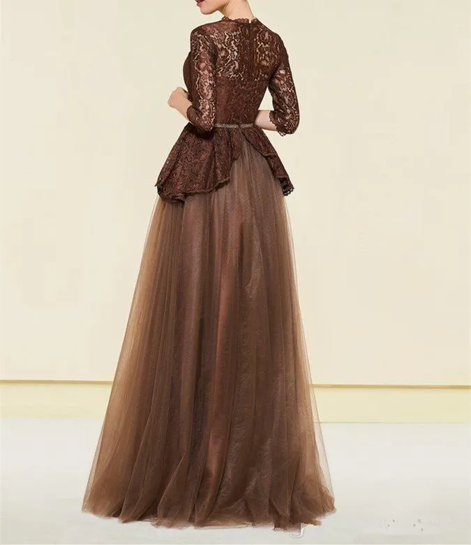 modest-mother-of-the-bride-dresses-elegant-v-neck-sheer-lace-appliques-long-sleeves-formal-party-gowns-with-sweep-train (1)