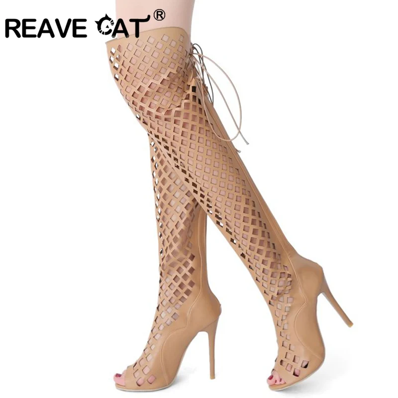 Женские ботфорты гладиаторы REAVE CAT привлекательные летние сапоги на высоком