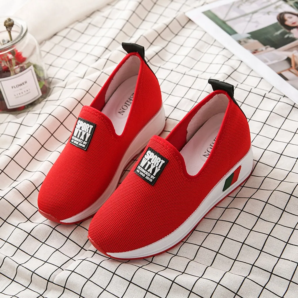 Для женщин Спортивная обувь Мода увеличение письмо мокасины на танкетке открытый повседневное Спортивная прогулочная дышащая tenis feminino - Цвет: Красный