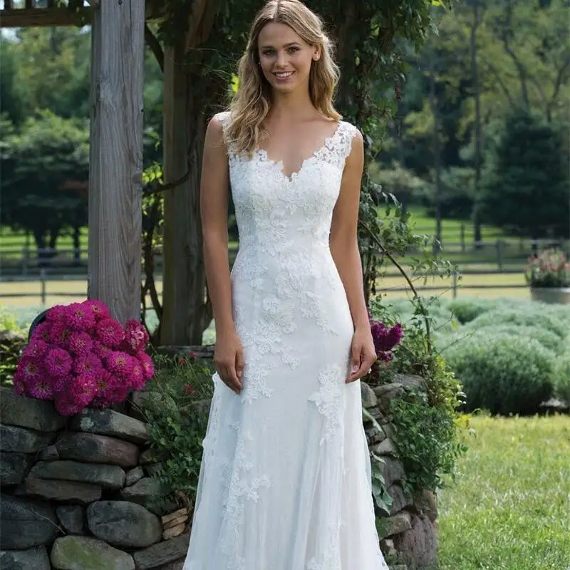 

Boho Beach Wedding Dress 2019 Lace Appliques V Neck A-Line Sleeveless vestidos de noiva Bridal Dress Wedding Gowns Tulle
