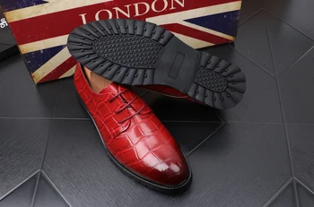 

Fashion Men Casual Shoes Business Crocodile lines Leather Shoes Hair Stylist Flats Male Glossy Oxfords Men Leather Shoes zapati