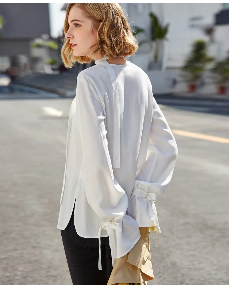 Amii Минималистичная женская блузка с v-образным вырезом, весна, женская элегантная однотонная блуза с широкими расклешенными рукавами и завязками на шнуровке, Офисная Женская рубашка, топы