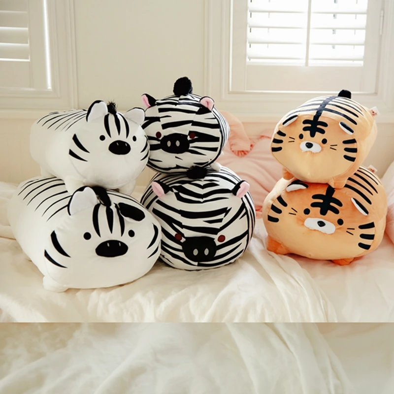 1 Pc 45 Cm Amuse Tigre Zebre Jouets En Peluche Pour Enfants Japonais Doux Peluche Tigre Bebe Peluches Zebre Enfants Cadeaux D Anniversaire Aliexpress