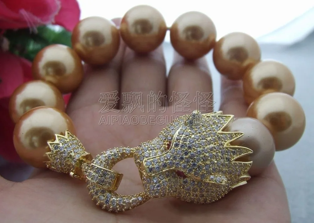 

B050713 9" 18mm champagne Sea Shell Pearl Bracelet CZ Clasp