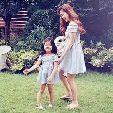 2017 Summer Family Matching Outfits Stripe Elastic Parent Girl Off Shoulder Dress Children Clothing 3-7T 604607