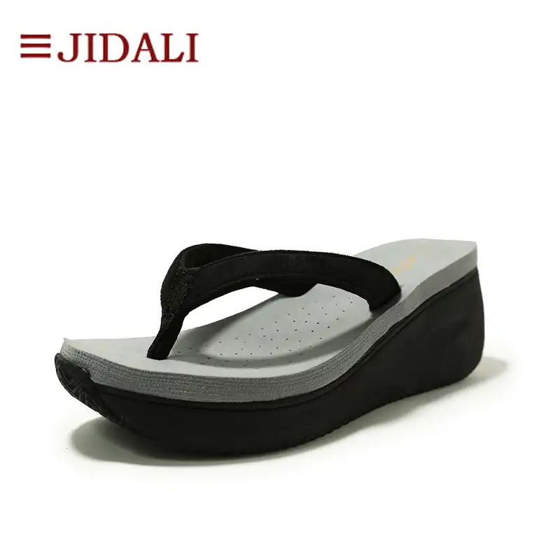 comfy black flip flops