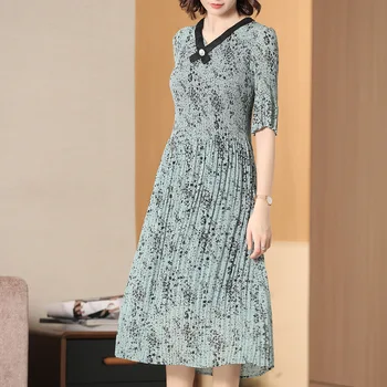 

New Summer Women's Printed Short-sleeved Pleated Large-size Dresses