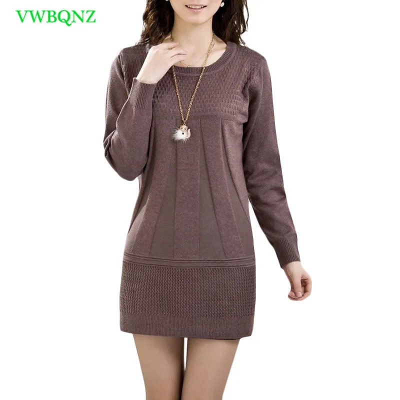 Comprar Otoño Invierno mujeres de mediana edad suéter de cuello redondo talla grande Sudadera larga floja mujeres de cobertura de cuello alto suéter camisa 3XL A518