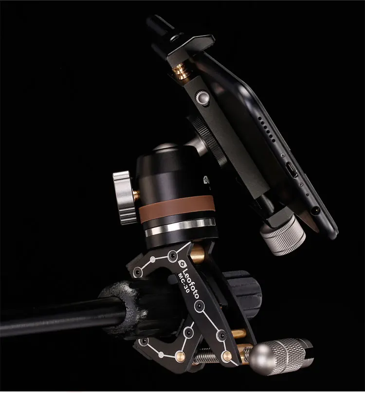 

Camera Clip Photography Metal Clip Clamp Holder Mount with Standard Ball Head 1/4 Screw for Camera Flash Holder Bracket