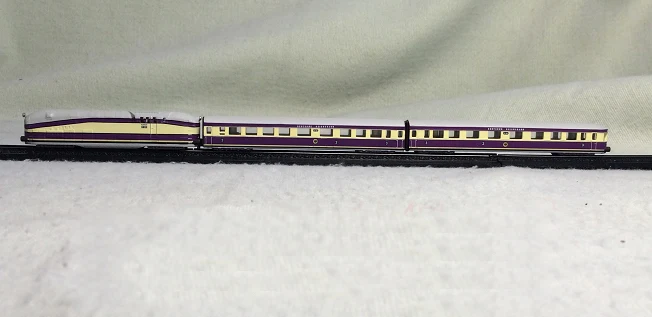 Редкие специальные предложения 1:220 HW ZU Z пропорциональный поезд костюм Супер Изысканная статическая модель поезда
