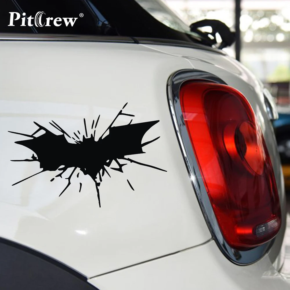 

15*10CM Detective Comics Batman Mark Superhero Anime Animal Car Styling Motorcycle Car Stickers And Decals Exterior Accessories