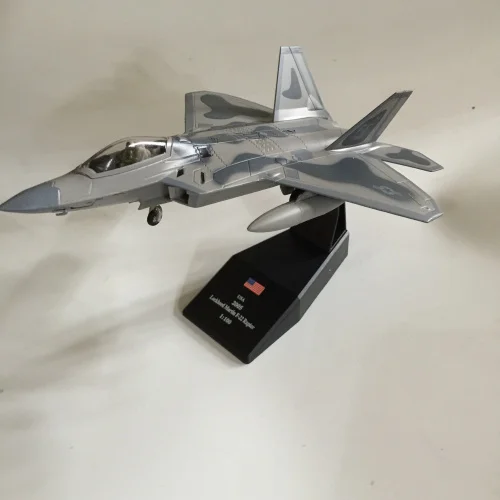 f 22 raptor toy plane