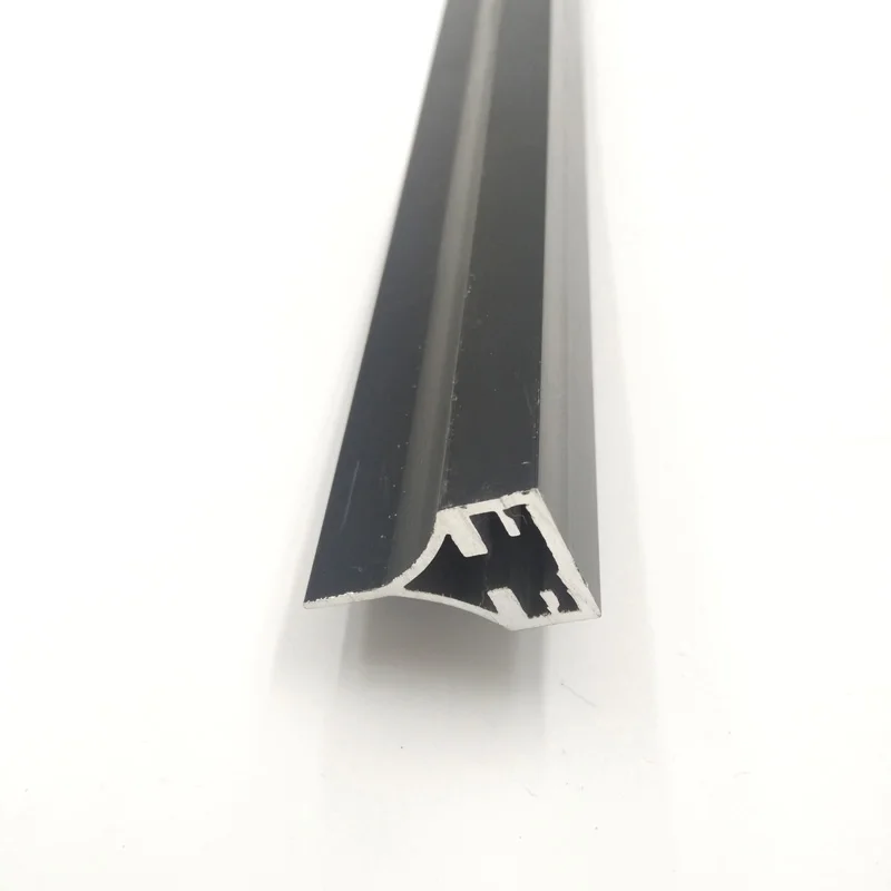 blade table (1)