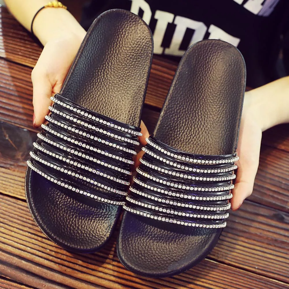 Женские шлепанцы из искусственной кожи Zapatos Mujer со стразами обувь на плоской