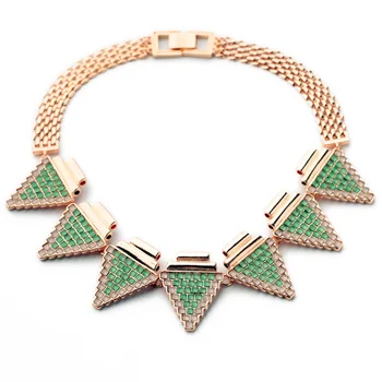 

New Arrival Personal Women Party Resin Green Triangle Shiny Gold Color Choker Necklace