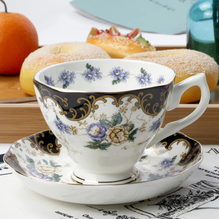 Кофейные чашки из костяного фарфора в европейском ретро стиле