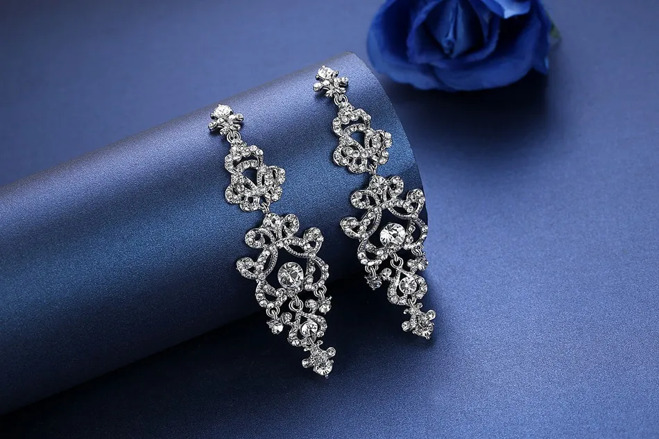 Earrings  (2)