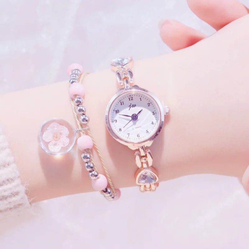 Exquis de luxe cristal femmes Quartz montres de mode en acier complet dames montre bracelet décontracté élégant Simple femmes montres