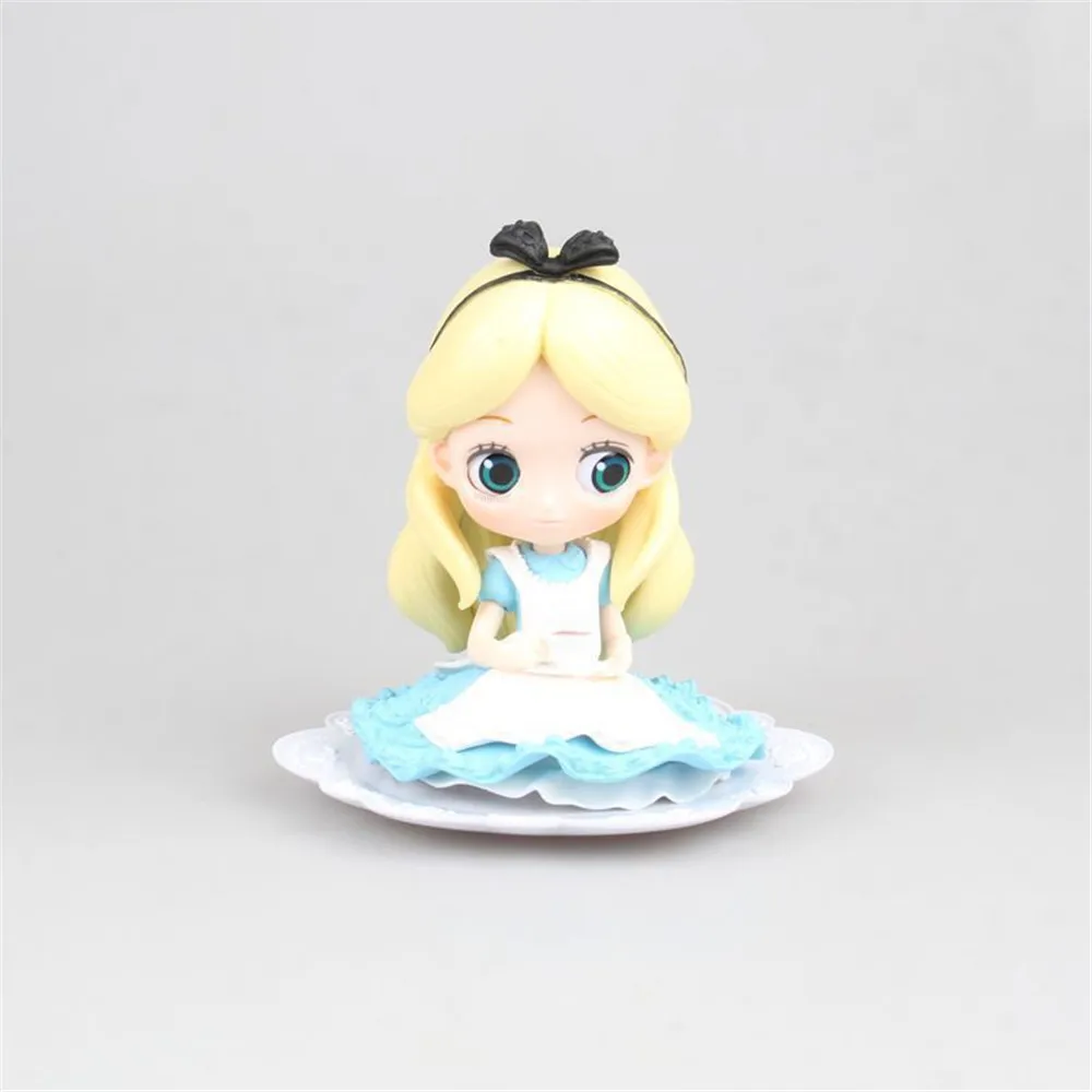 

Cartoon Qposkets Princess Characters Alice Ariel Snow White Qposkets Special Version PVC Action Figure Anime Model Toys Doll