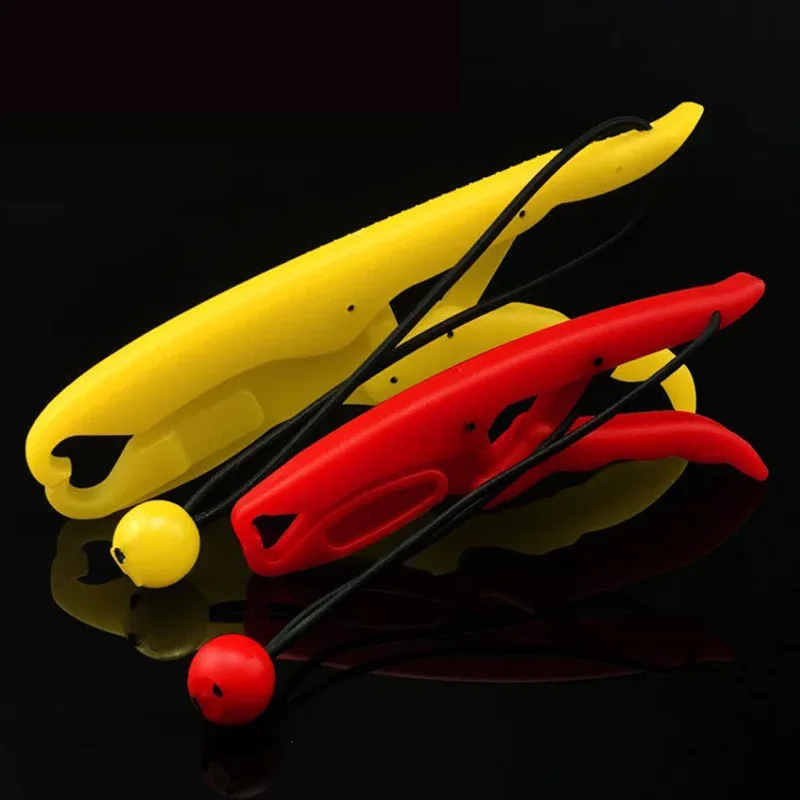 

1PCS Control Fish Clamp Device Lures Stainless Steel Fishing Lip Grip Holder Grabber Pliers with Weight Scale Ruler Tool Tackle