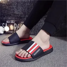 Мужская обувь Шлепанцы; однотонные Тапочки для ванной, на плоской подошве, летние сандалии для дома и прогулок; модные тапочки пара тапочек; удобные Для мужчин s обувь для дома