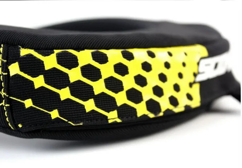 Scoyco Brand Flame-Retardant Windproof Motorcycle Neck Protector MX ATV Neck Brace Racing Protective Gear motorcycle protector