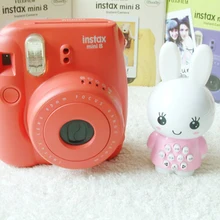 Фотокамера моментальной печати Fujifilm Instax Mini 8 Цвета: красный, розовый, синий, черный, желтый, белый с помощью пленки Instax Mini