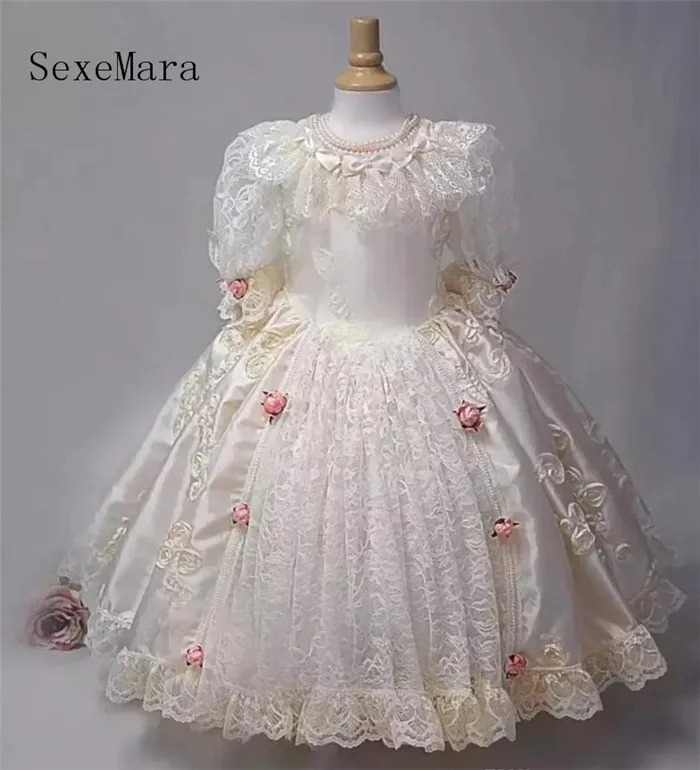 

Real Picture Vintage Flower Girls Dresses Lace Applique Princess Floor Length Puffy Sleeves First Communion Gowns Pageant Dress