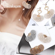 

10pcs/lot Zinc Alloy Gold Charms Pendant Hollow Leather Petal Shape Charms Pendant For DIY Jewelry Earrings Making Accessories