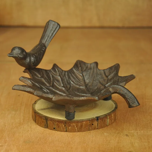 2 Cast Iron Bird Bath Feeder Leaf Design With Ornament Dish 2 Cast Iron Bird Bath Feeder Leaf Design With Ornament Dish Seed Water Feeders Garden