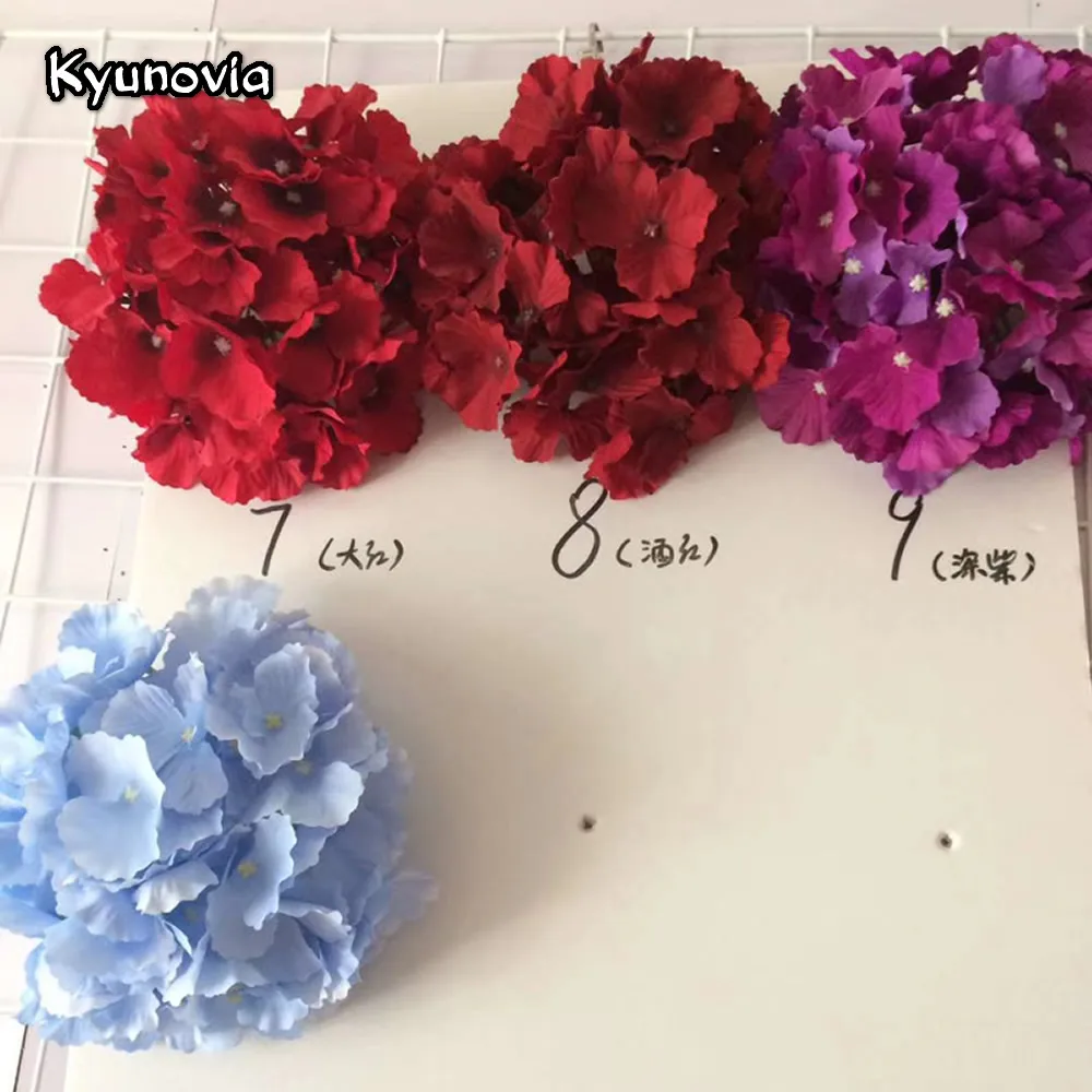 Kyunovia украшенное цветочными лепестками Размеры L искусственная шелковая