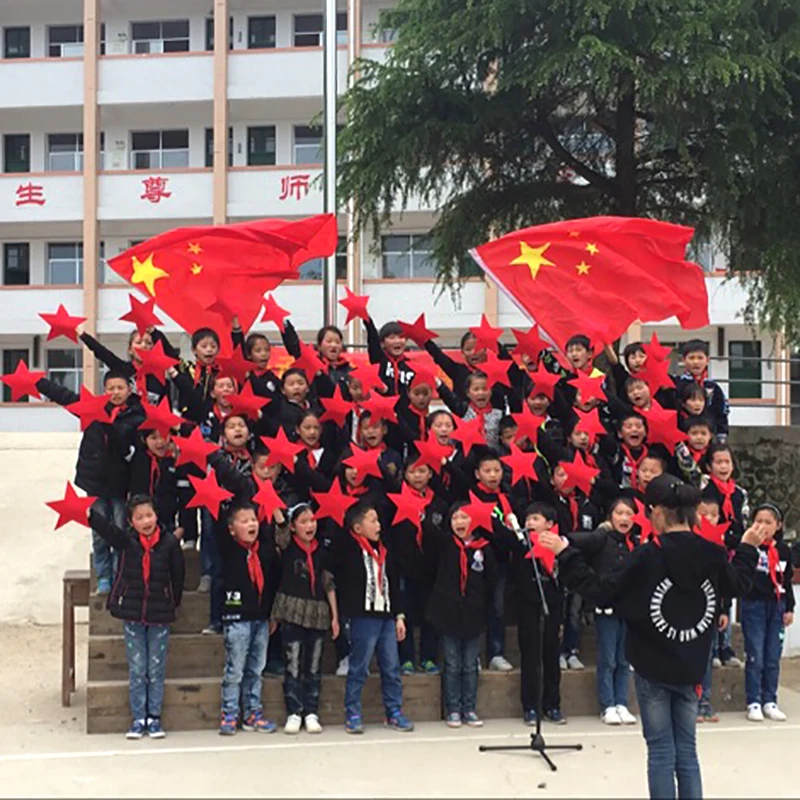 

Pentagonal props Red Star Flashing Red Song Chorus Children's Performance Games Opening Ceremony Admission with Stars