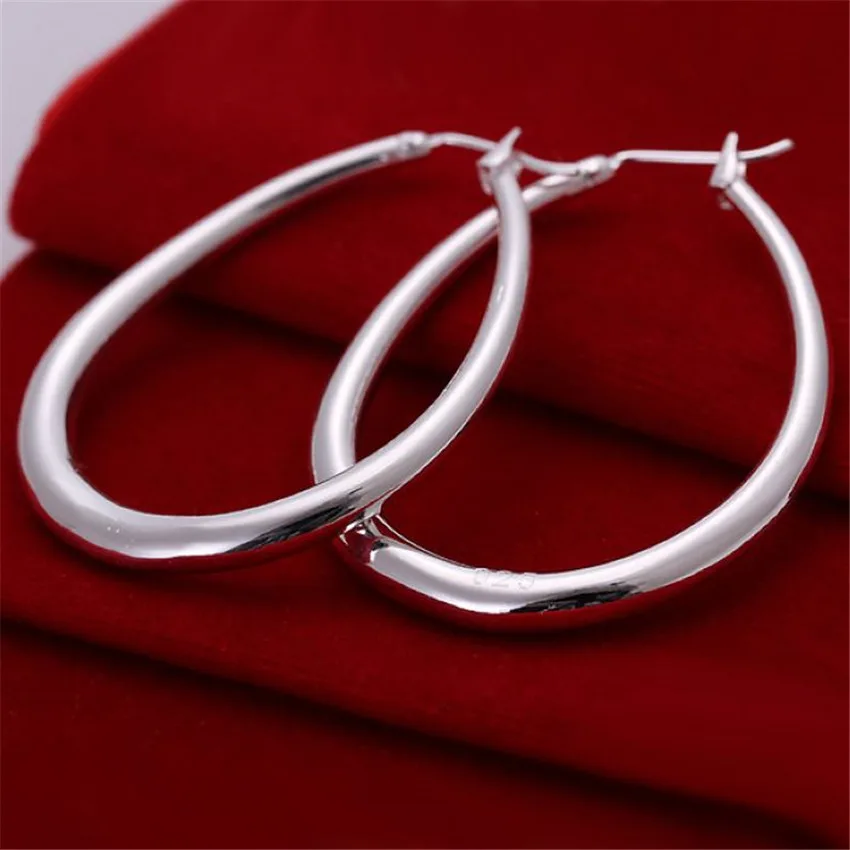 

Beautiful U -shaped silver color earrings fashion popular high quality jewelry gift free shipping E080