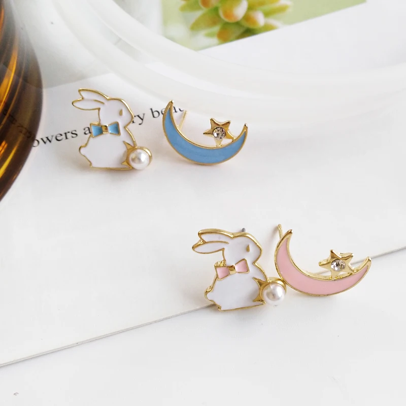 

Timlee E062 Free shipping Cute Rabbit Moon Star Imitation Pearl Asymmetric Alloy Studs Earrings,Fashion Jewelry wholesale.