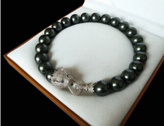 

LL<<< 20mm black shell pearl inlay zircon leopard head necklace