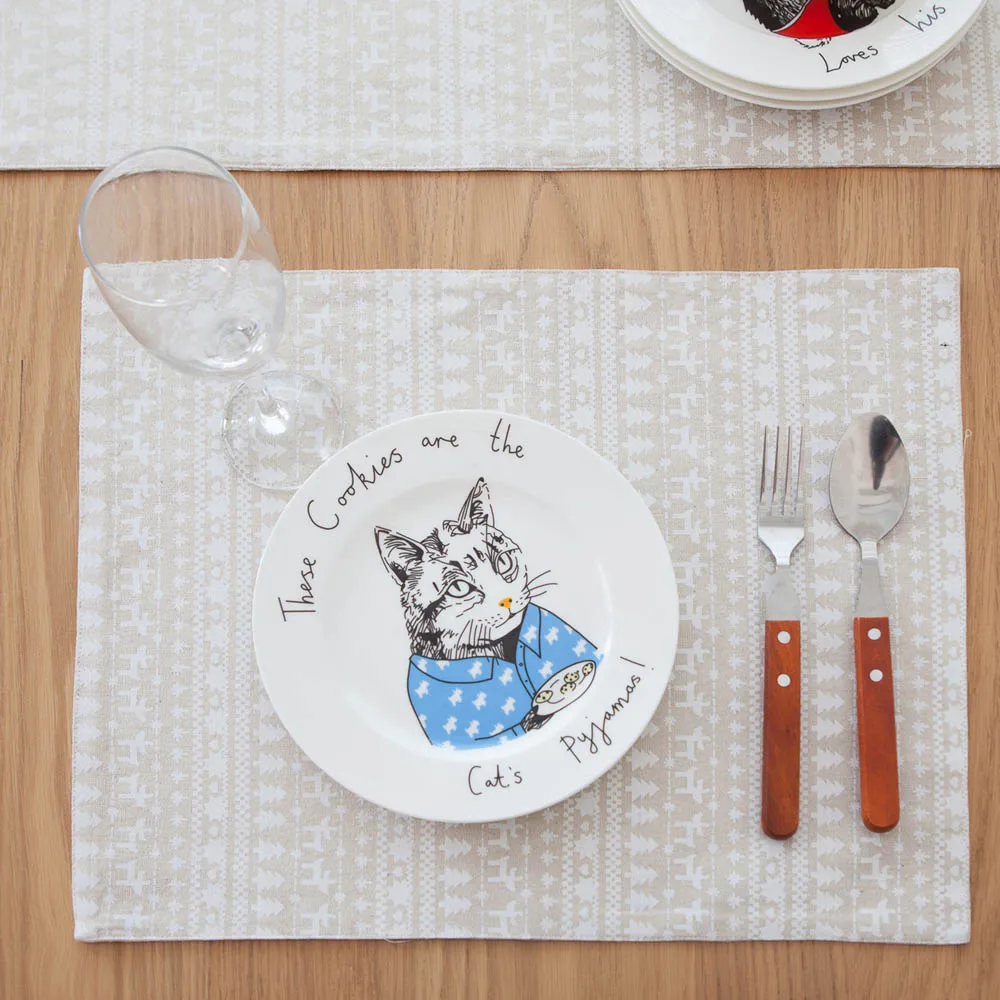 

Household Nordic 4pcs/lot Beige Christmas Elk Tree Cotton Linen Table Mats Double Thick Western Pads New Year Party Decoration