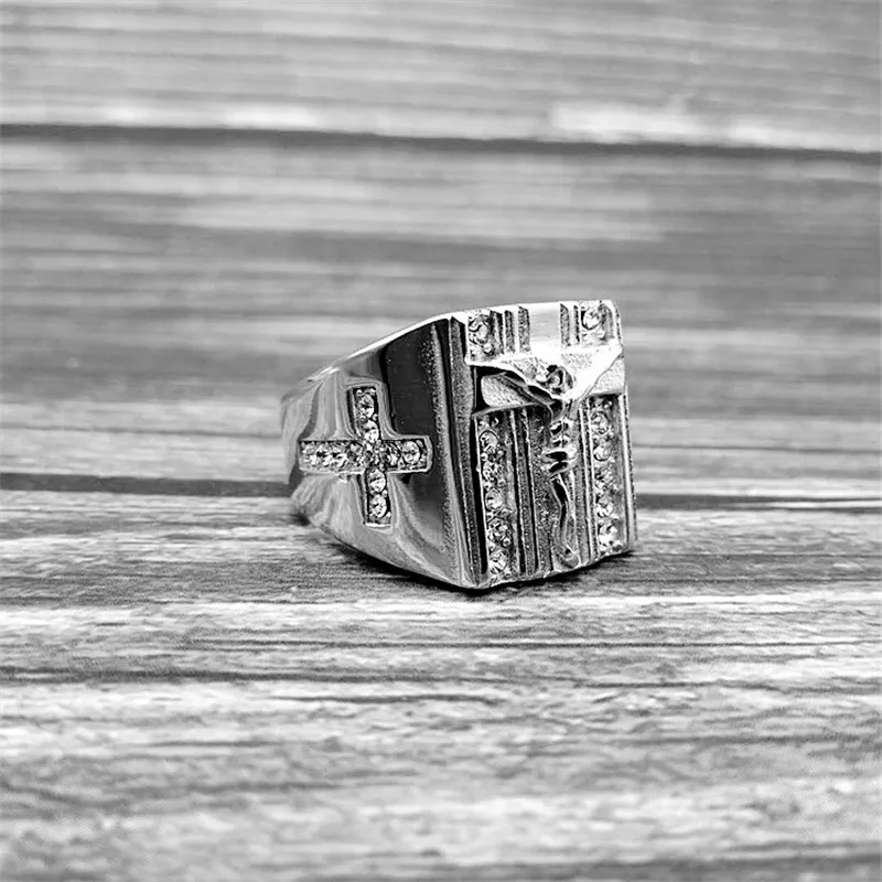 

Religious Style Gold/Silver Color Plated Diamond Titanium Steel / Stainless Steel Jesus Cross Wen's Ring Jewelry Accessory JZ006