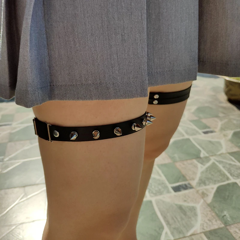 

Sexy Women Elastic Leather Leg Ring Garter Belt Punk Heart Rivet Thigh Ring Punk Goth Harajuku Leather Harness 100% Handmade 602