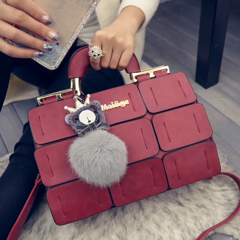 

Free shipping, 2019 new woman fashion handbags, trend leisure messenger bag, simple Korean version women bag, square piece flap.