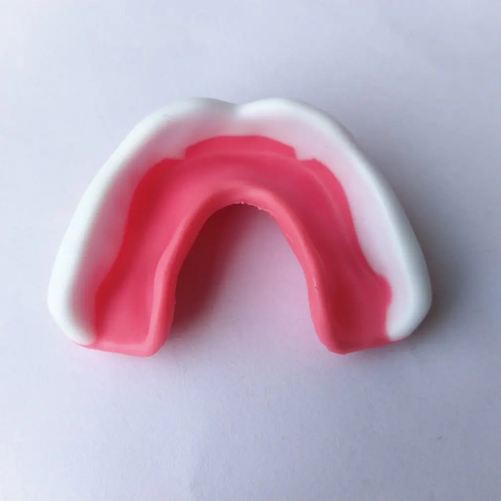1PC Mouth Guards Junior Girls Fit Sports Mouthguard for Kids/Youth/Adults Football Mouthguard 2018 Hot Drop Shipping